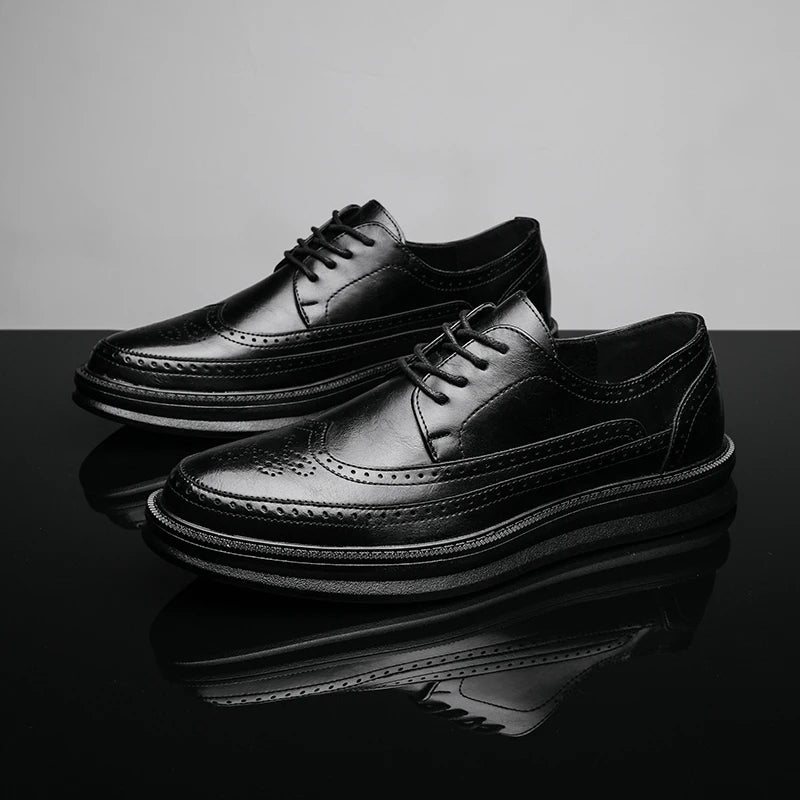 Fashion Derby Leather Men Shoes White Brogue Lace Up Solid Simple Dress Business Casual Party Wedding Flat Shoes For Man