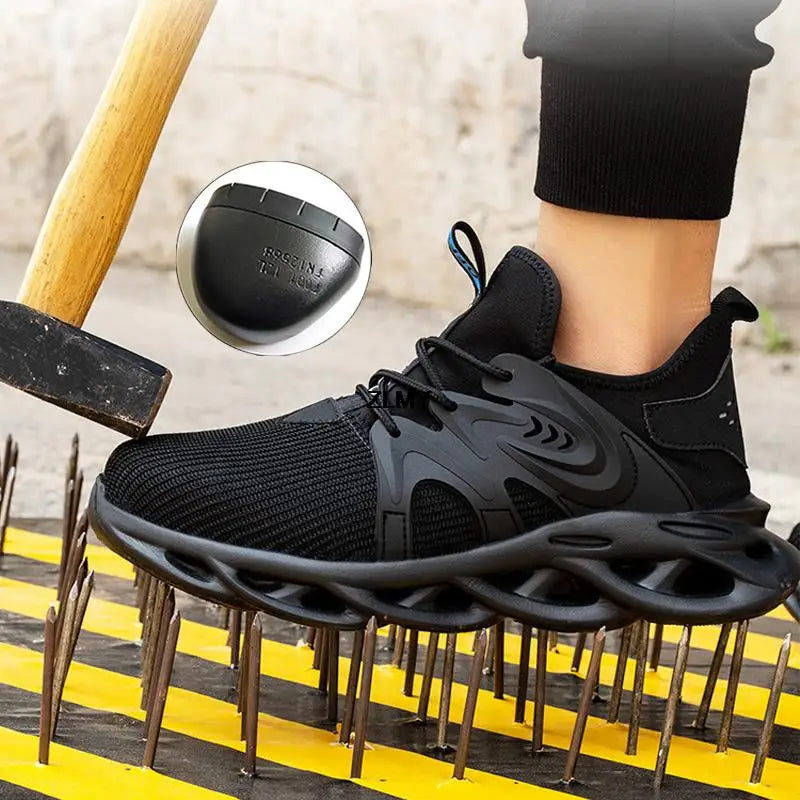 Lightweight Safety Shoes for Man Breathable Work Safety Boots with Steel Toe Fashion Work Shoes Men Anti-stab Anti-smash Sneaker