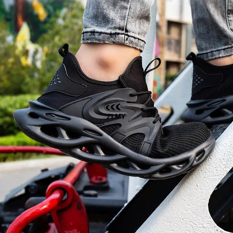 Lightweight Safety Shoes for Man Breathable Work Safety Boots with Steel Toe Fashion Work Shoes Men Anti-stab Anti-smash Sneaker